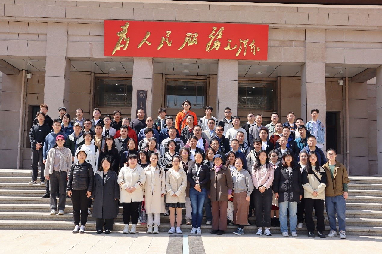 校园踏春行，追寻杏盛精神